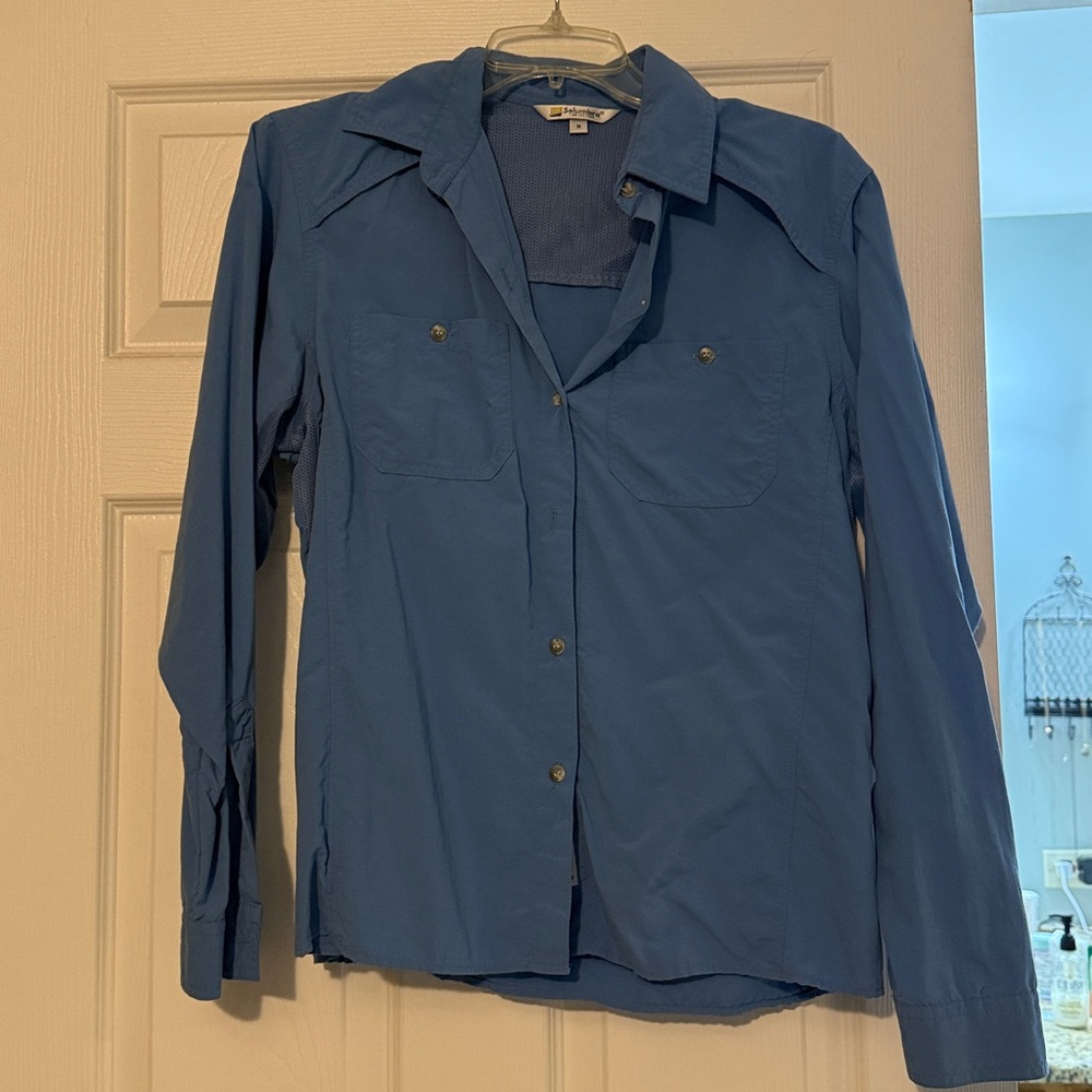 Solumbra Long Sleeve Button Up Safari Shirt Blue Vented Women